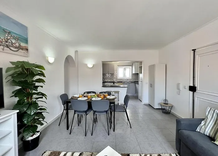 5 By Homing Apartamento *